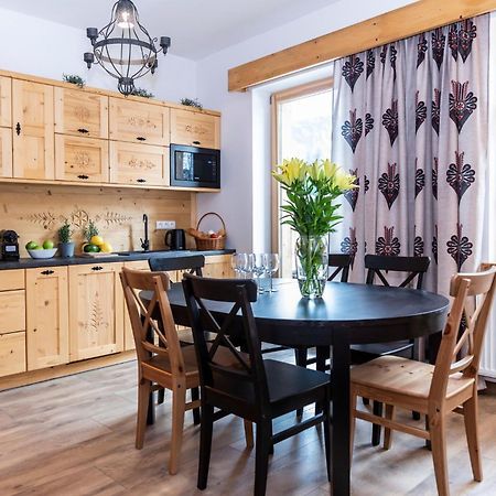 Udanypobyt Apartamenty Krzeptowki Potok Закопане Экстерьер фото