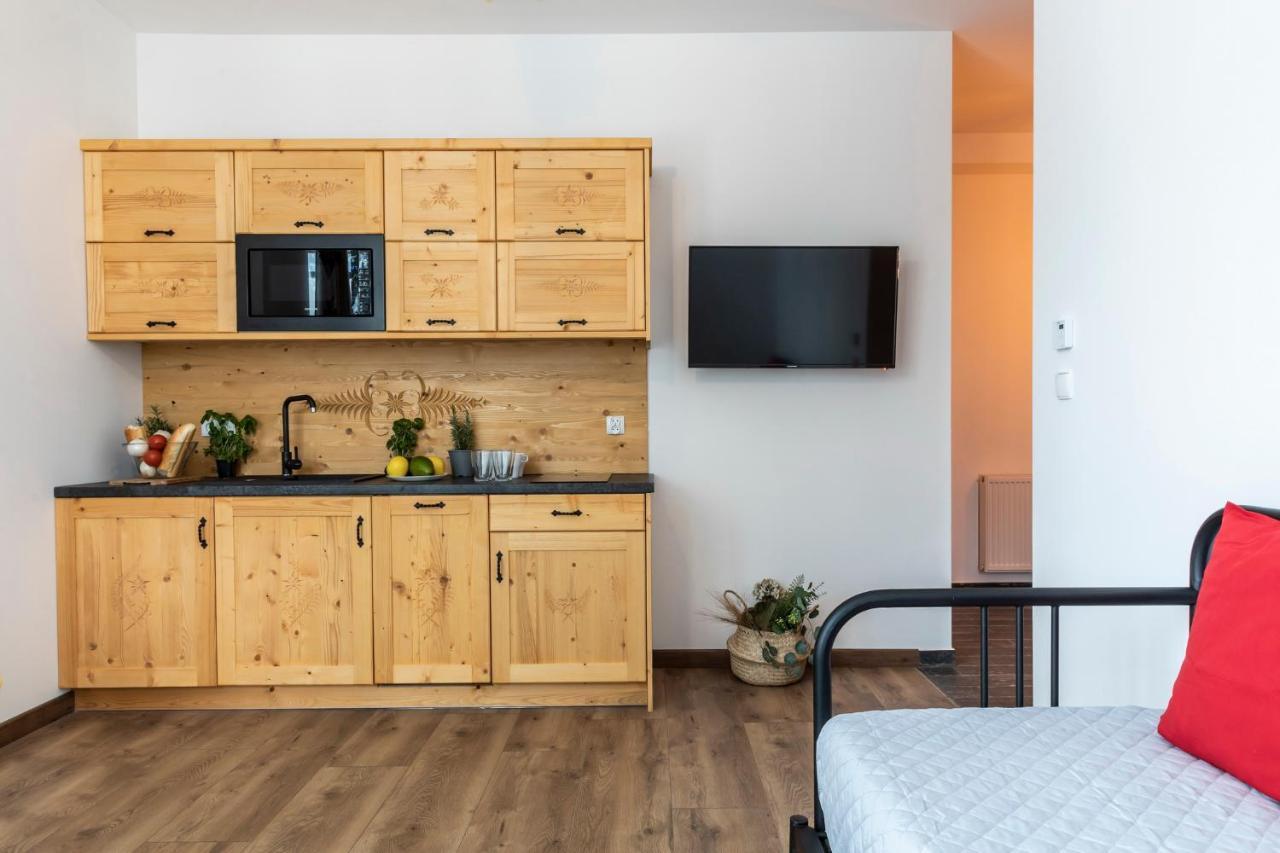 Udanypobyt Apartamenty Krzeptowki Potok Закопане Экстерьер фото