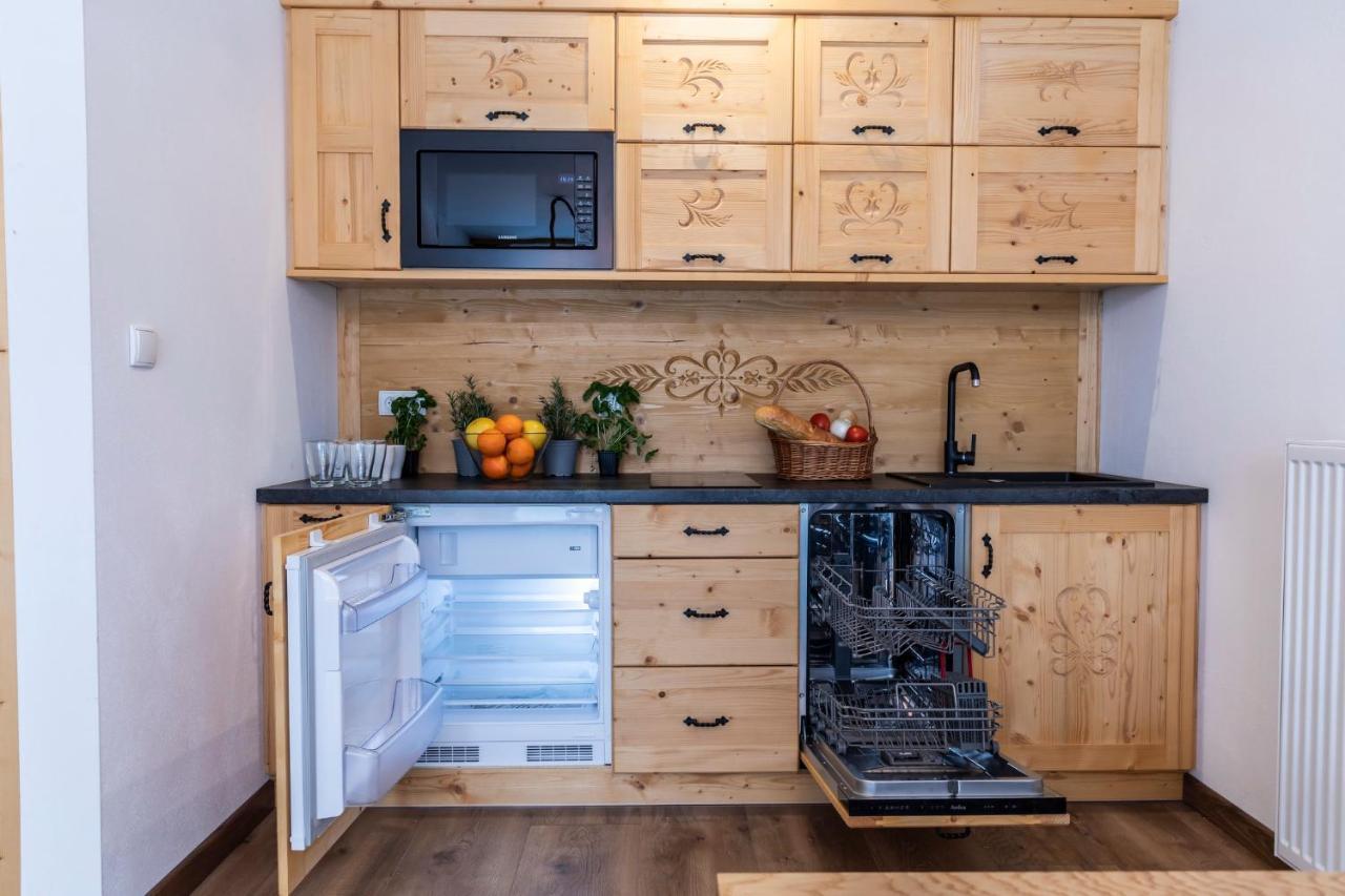 Udanypobyt Apartamenty Krzeptowki Potok Закопане Экстерьер фото