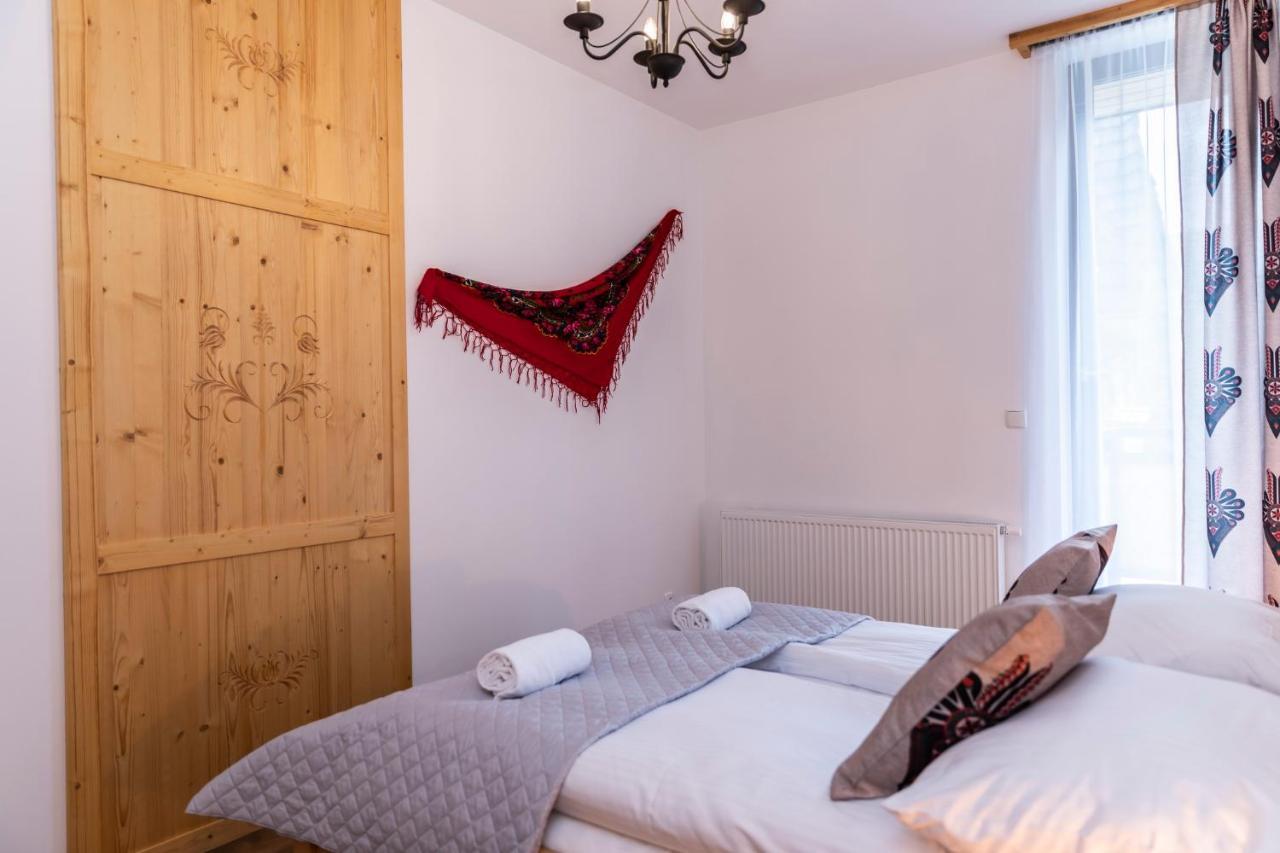 Udanypobyt Apartamenty Krzeptowki Potok Закопане Экстерьер фото
